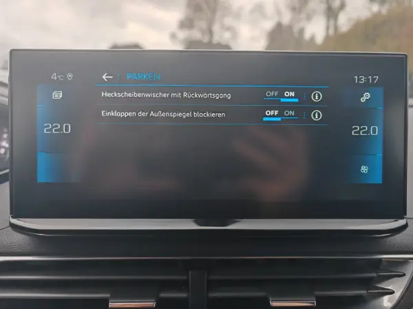 Peugeot 5008 1.2 PureTech Allure Pack EAT8 6