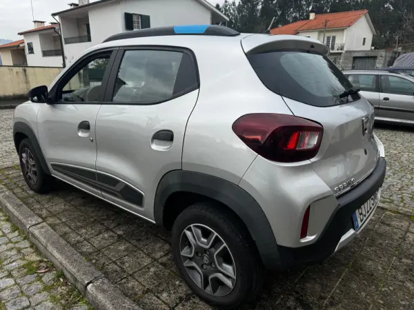 Dacia Spring Comfort 5