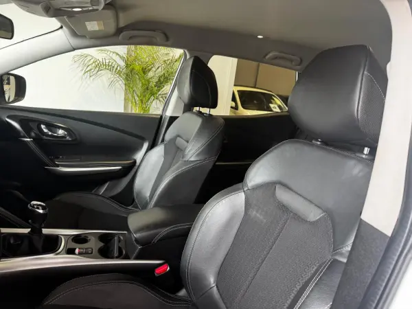 Renault Kadjar 1.5 Blue dCi Techno EDC 28