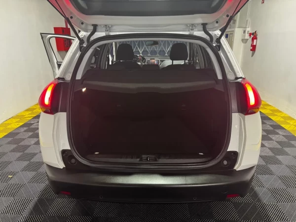 Peugeot 2008 11