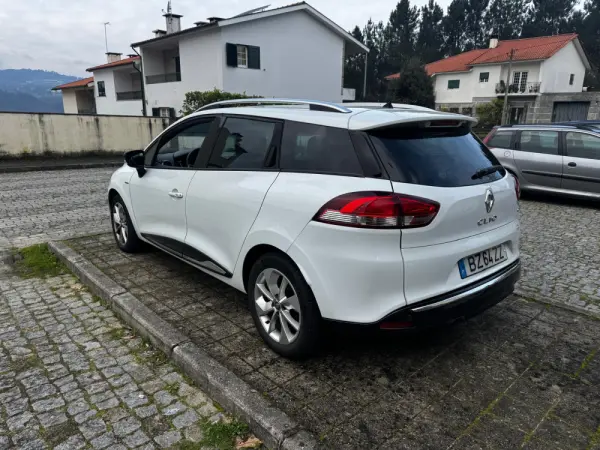 Renault Clio Break 1.5 dCi Confort 8