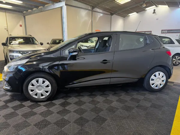 Renault Clio 1.2 Zen 8