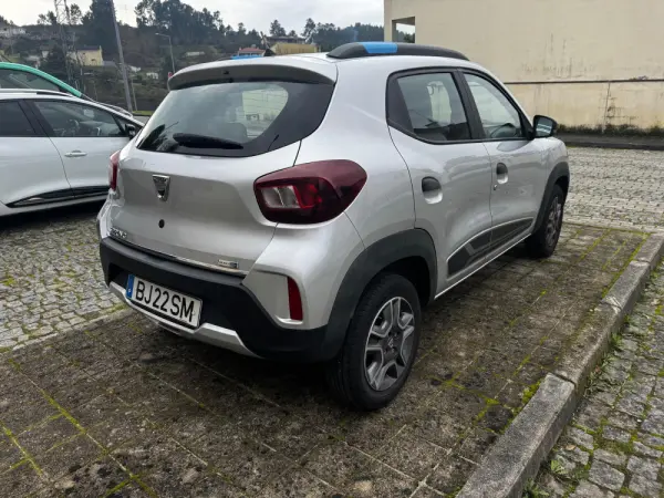 Dacia Spring Comfort 8