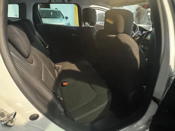 Renault Clio Break 1.5 dCi Confort 26