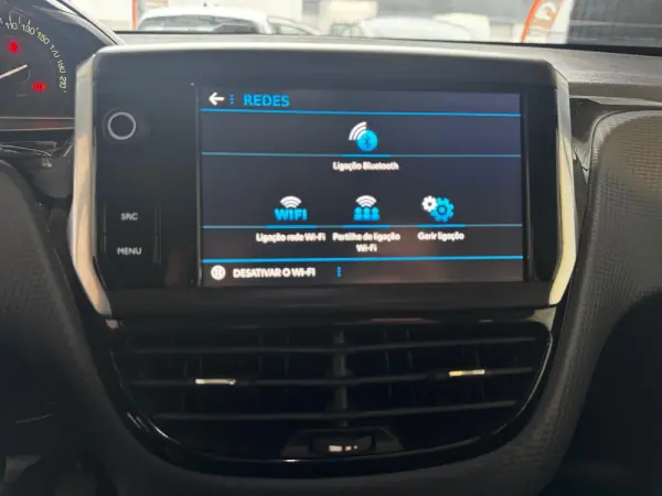 Peugeot 2008 1.2 PureTech Allure 42