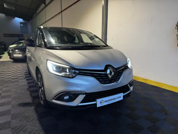 Renault Grand Scénic 1.5 dCi Intens EDC SS 9