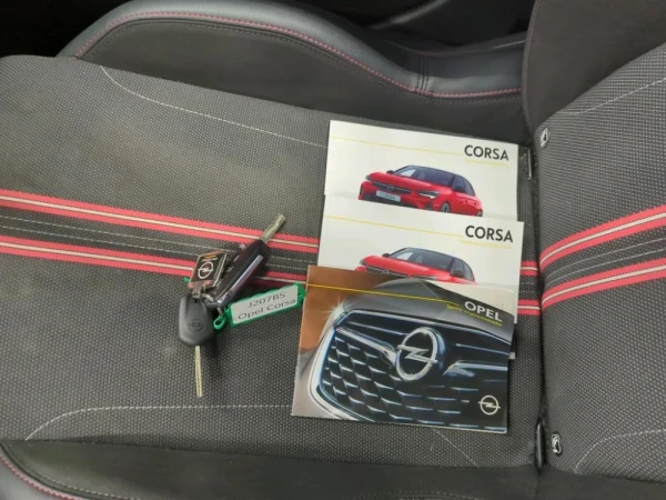 Opel Corsa 1.2 T GS 13