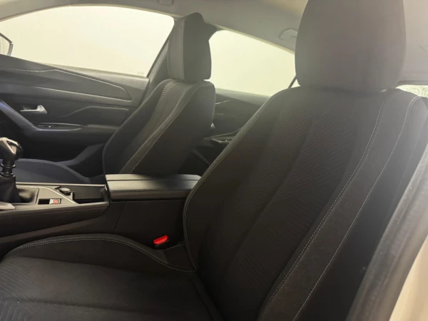 Peugeot 308 1.5 BlueHDi Active 37