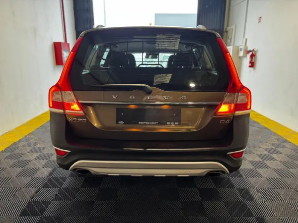 Volvo XC 70 2.0 D4 Momentum Geartronic 7