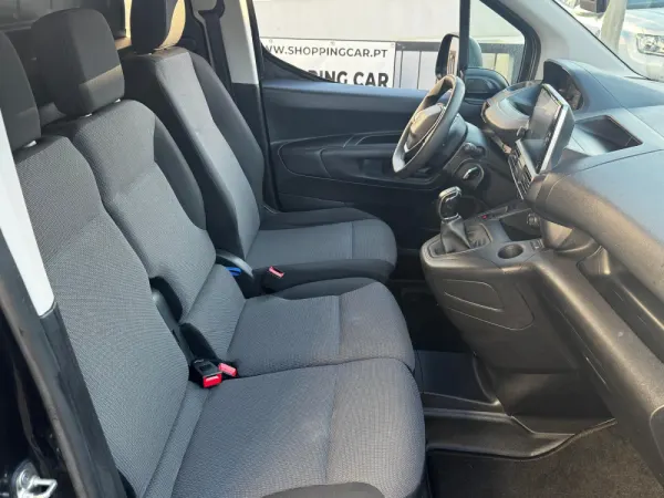 Peugeot Partner 1.6 BlueHDi Confort 31