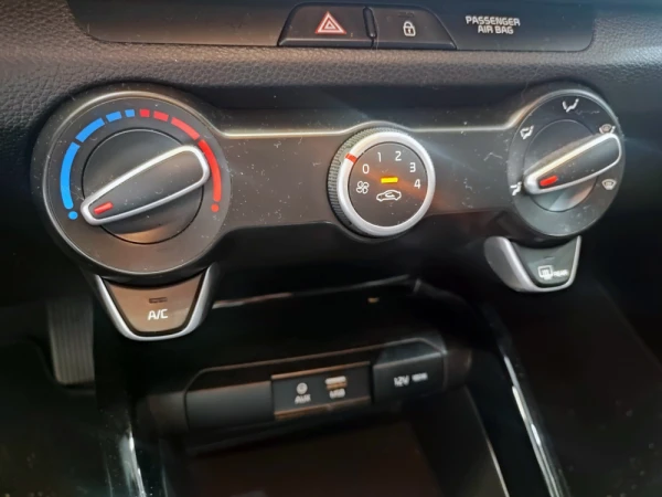 Kia Rio 32
