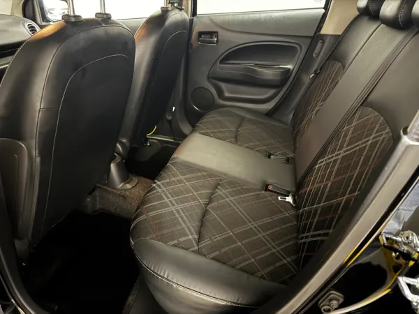 Mitsubishi Space Star 1.2 Intense CVT 47