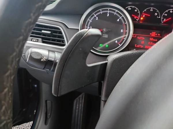 Peugeot 508 SW 23