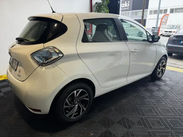 Renault Zoe 11