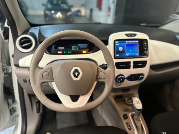 Renault Zoe 13