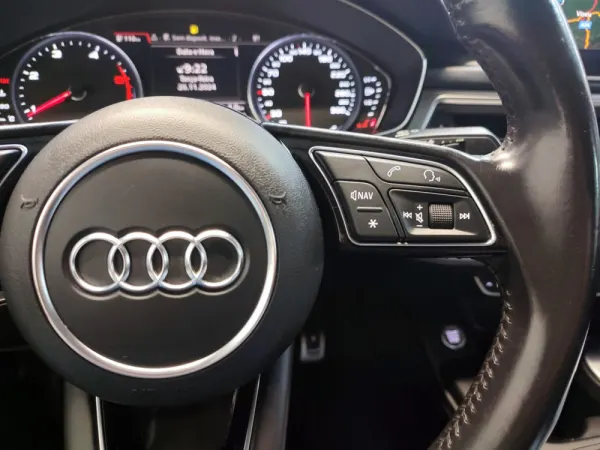 Audi A5 2.0 TDi quattro S tronic S-line 32