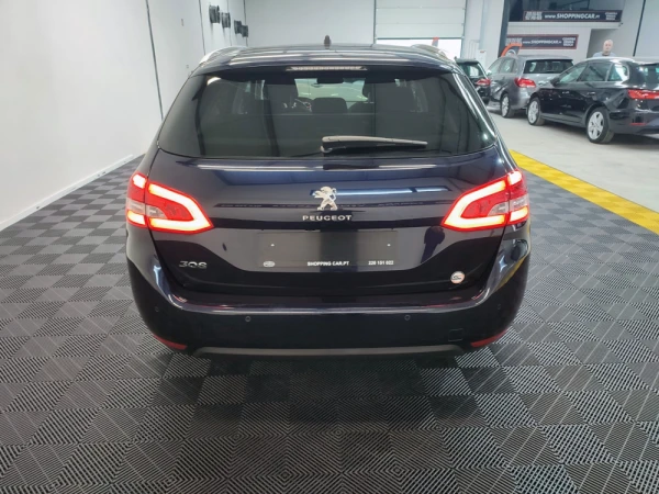 Peugeot 308 SW Premium 11
