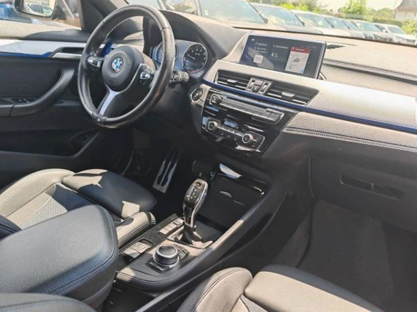 BMW X2 18 i sDrive Auto Pack M 6