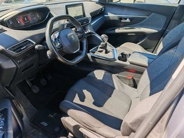 Peugeot 3008 1.2 PureTech Active 6