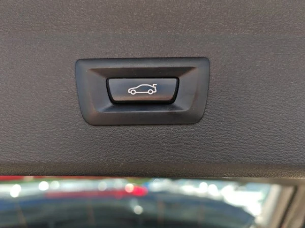 BMW X1 16 d sDrive 11