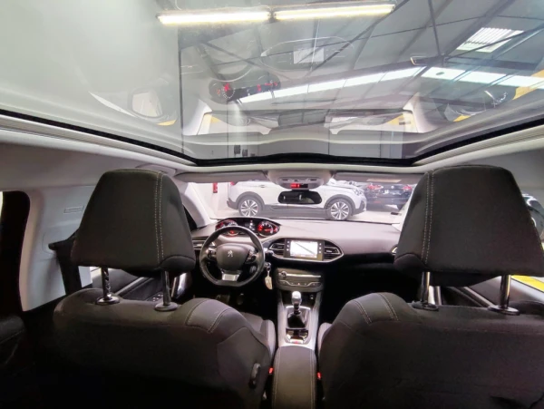 Peugeot 308 SW Premium 49