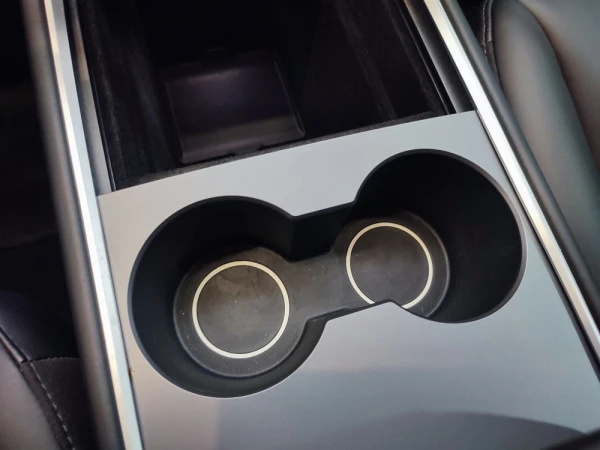 Tesla Model 3 42