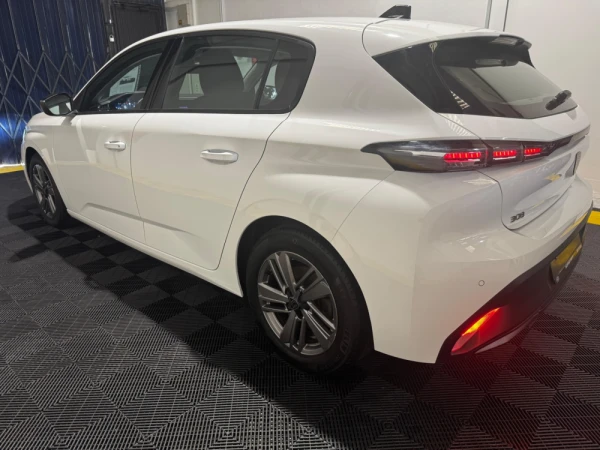 Peugeot 308 1.5 BlueHDi Active 14