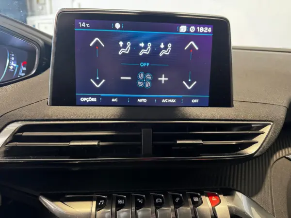 Peugeot 3008 1.2 PureTech Allure Pack EAT8 16