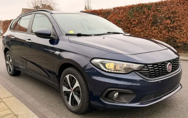 Fiat Tipo 1.6 MultiJet Lounge 3