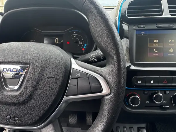 Dacia Spring Comfort 14