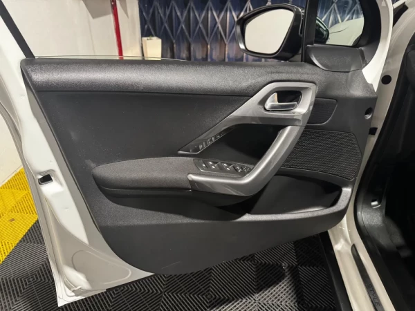 Peugeot 2008 38