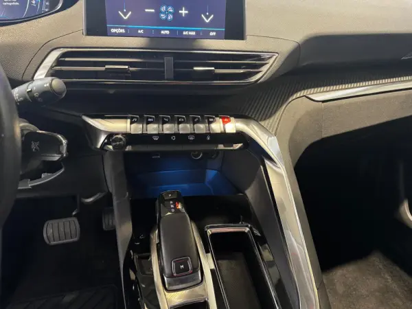 Peugeot 3008 1.2 PureTech Allure Pack EAT8 15