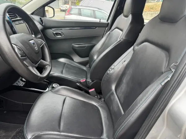 Dacia Spring Comfort 16