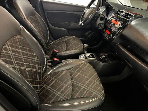 Mitsubishi Space Star 1.2 Intense CVT 45