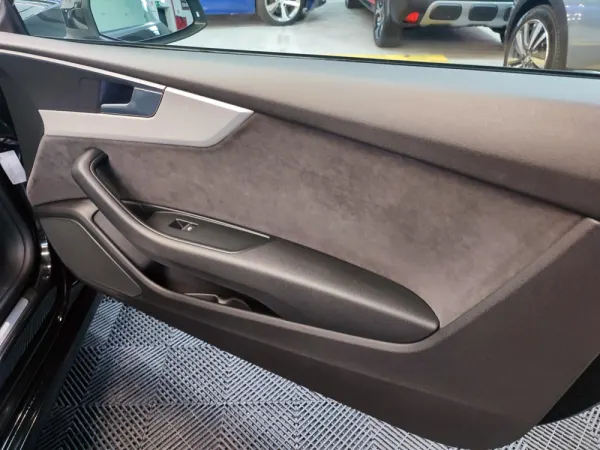 Audi A5 2.0 TDi quattro S tronic S-line 64