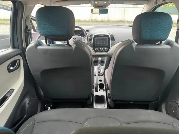 Renault Captur 1.5 dCi Initiale Paris EDC 24