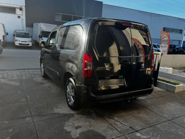 Peugeot Partner 1.6 BlueHDi Confort 18