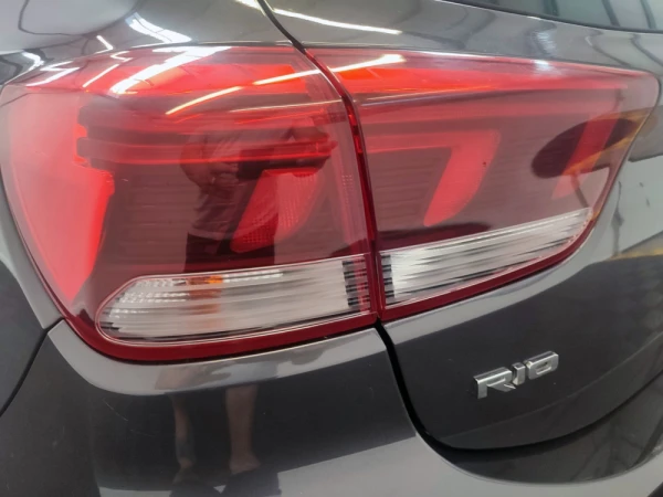 Kia Rio 16