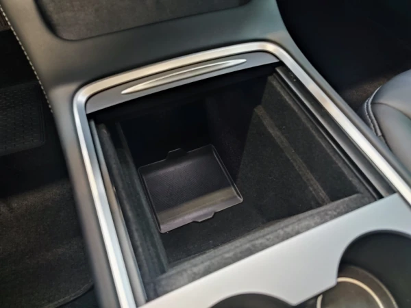 Tesla Model 3 41