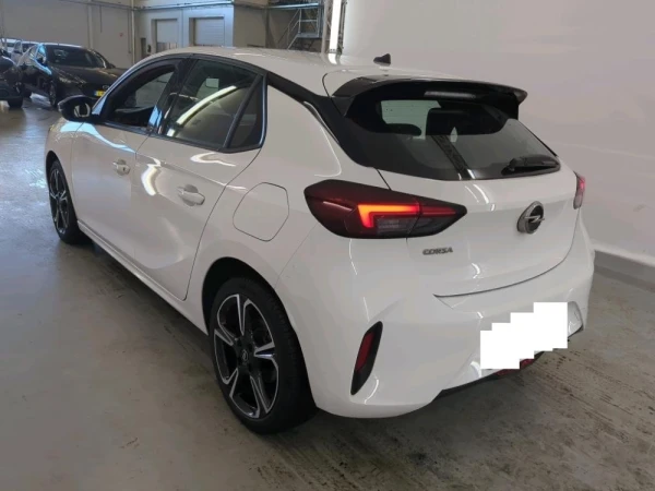 Opel Corsa 1.2 T GS 6