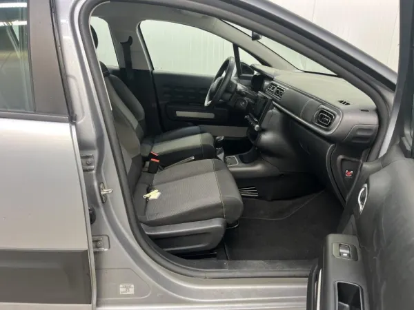 Citroën C3 1.2 PureTech Shine 14