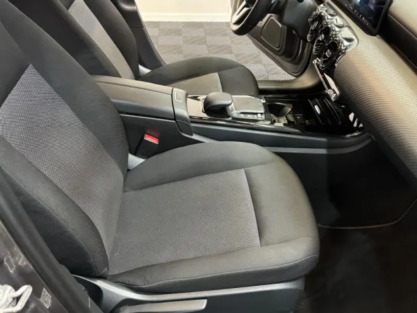 Mercedes-Benz A 180 Limousine A 180 Limousime 21