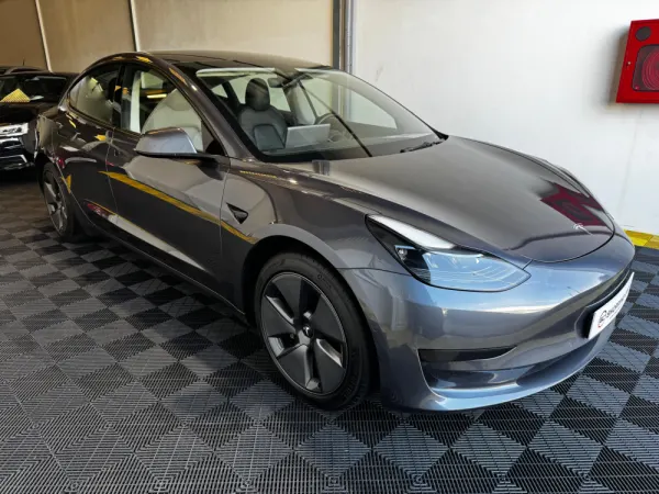 Tesla Model 3 Tração Traseira 43