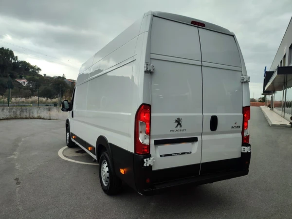 Peugeot Boxer 2.2 BlueHDi 435 L4 CD 10