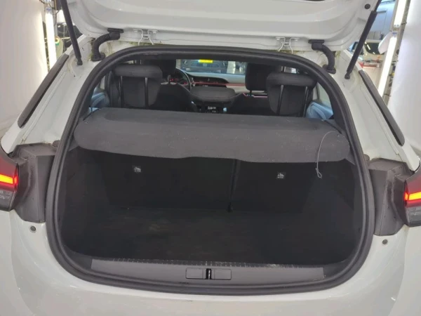 Opel Corsa 1.2 T GS 15