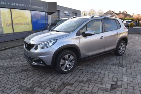 Peugeot 2008 1.2 PureTech Allure 2
