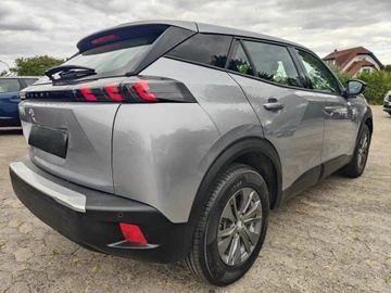 Peugeot e-2008 50 kWh Active 5