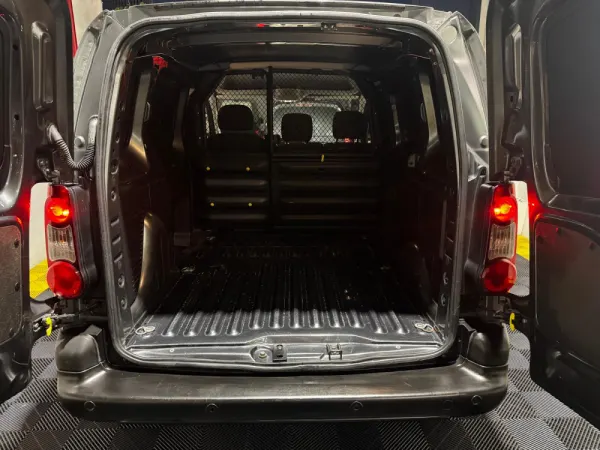 Citroën Berlingo 1.6 BlueHDi XTR 17