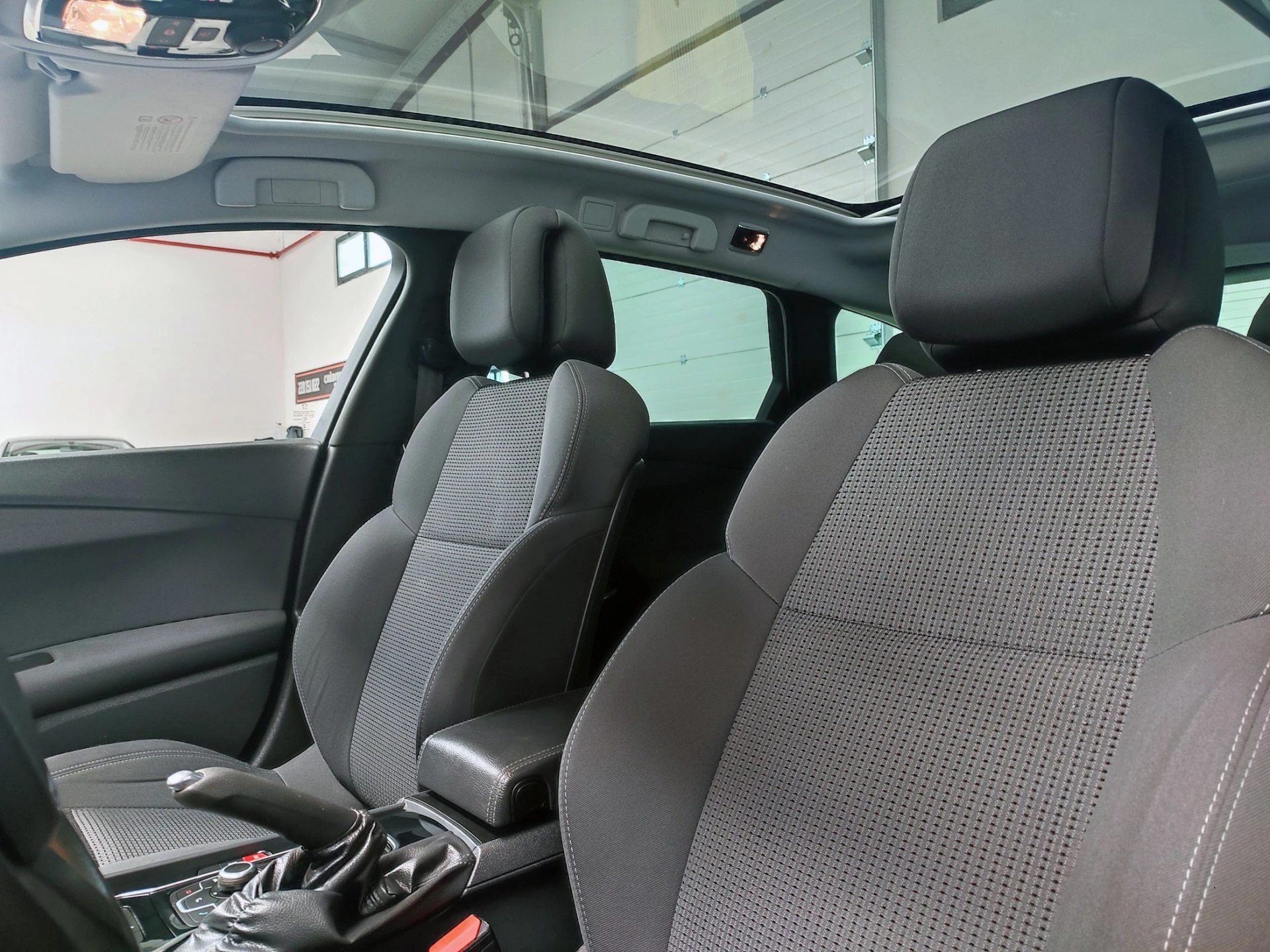 Peugeot 508 SW 39