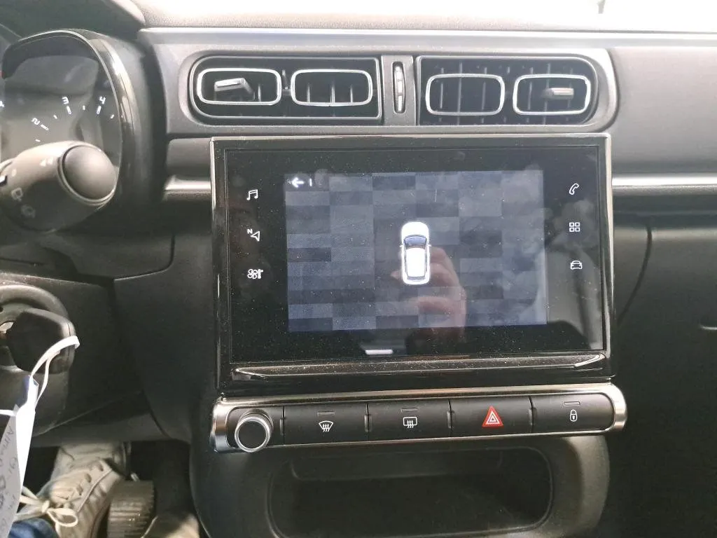 Citroën C3 1.2 PureTech Shine 13